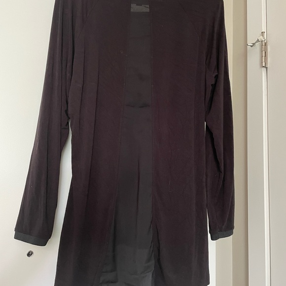 tunic top by Comma. vibrant , modern print. boutique style. size 40 euro equiv - Picture 2 of 7